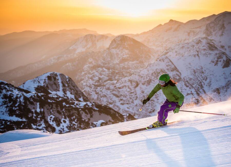 🚕 Taxi Alps Flachau - Skifahren und Entspannen in den Unterkünften der Salzburger Sportwelt.