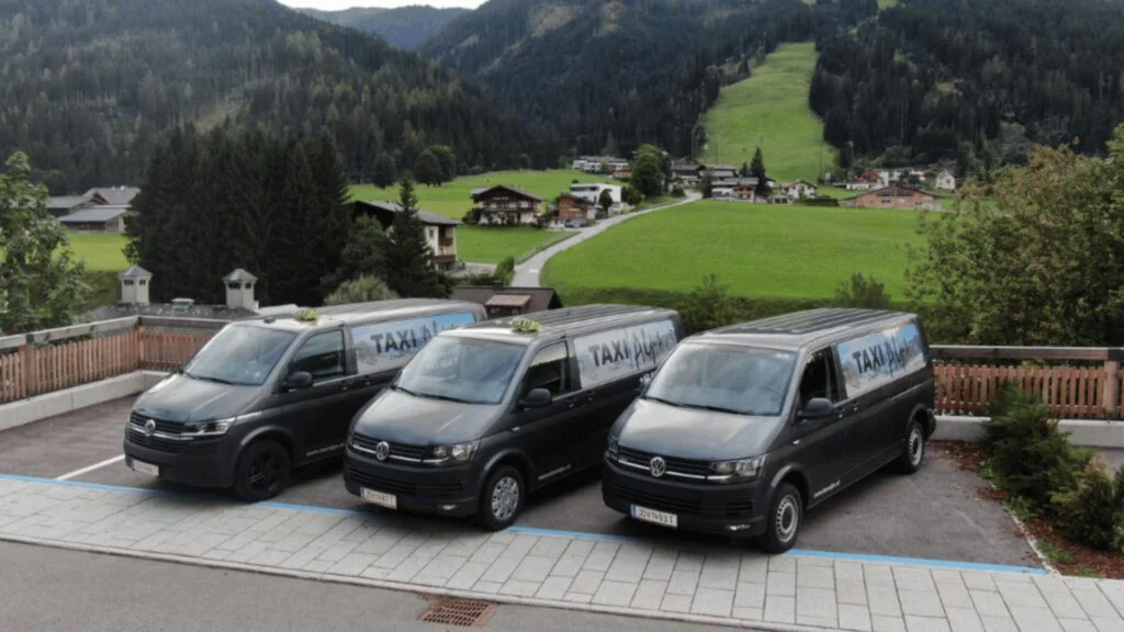 🚕 Taxi Alps Flachau - Ein Paradies für Naturliebhaber: Ausflüge nach Flachau, Wagrain-Kleinarl, Altenmarkt-Zauchensee.